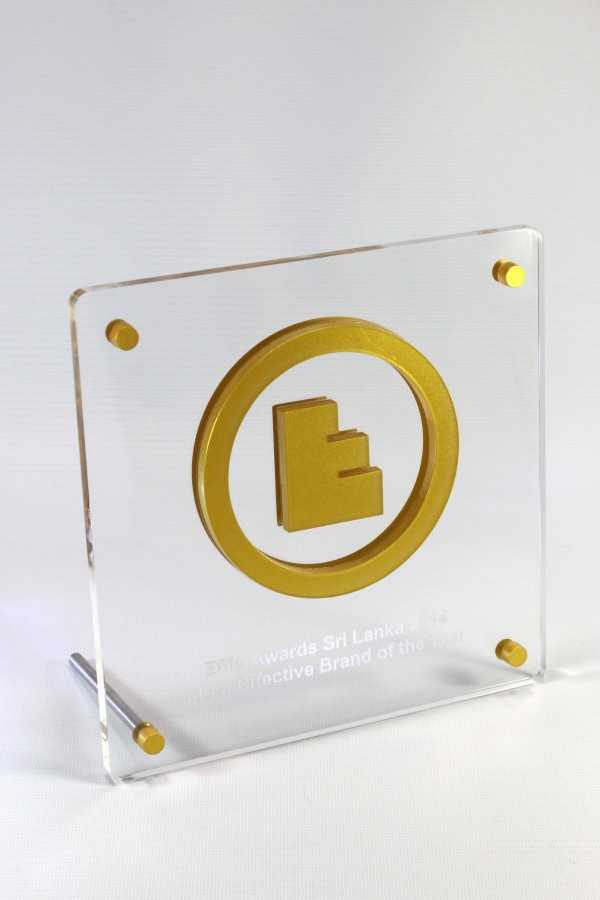 awards_badges_and_labels/acrylic_or_crystal_plaques